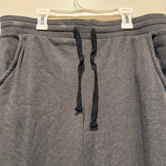 Sweatpants - Picture 3 of 6